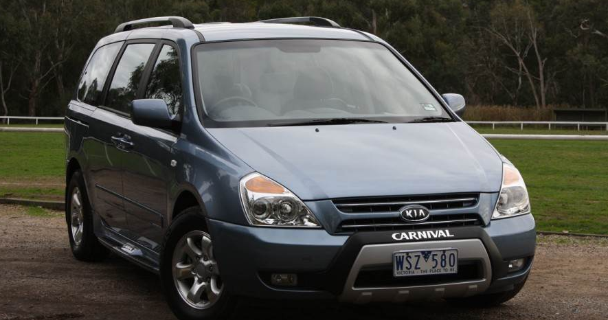 Kia Carnival
